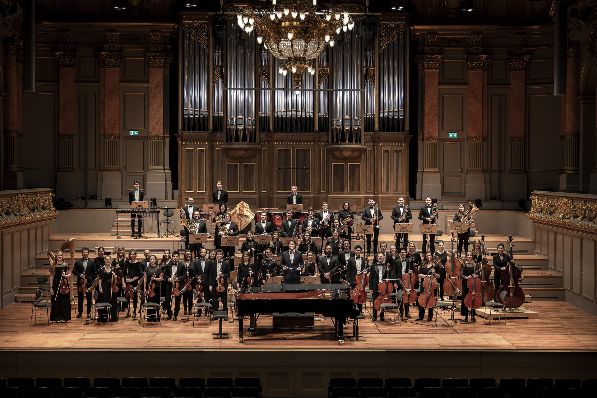 Empyrean Orchestra on the stage of the Tonhalle Zürich – «Mephisto»